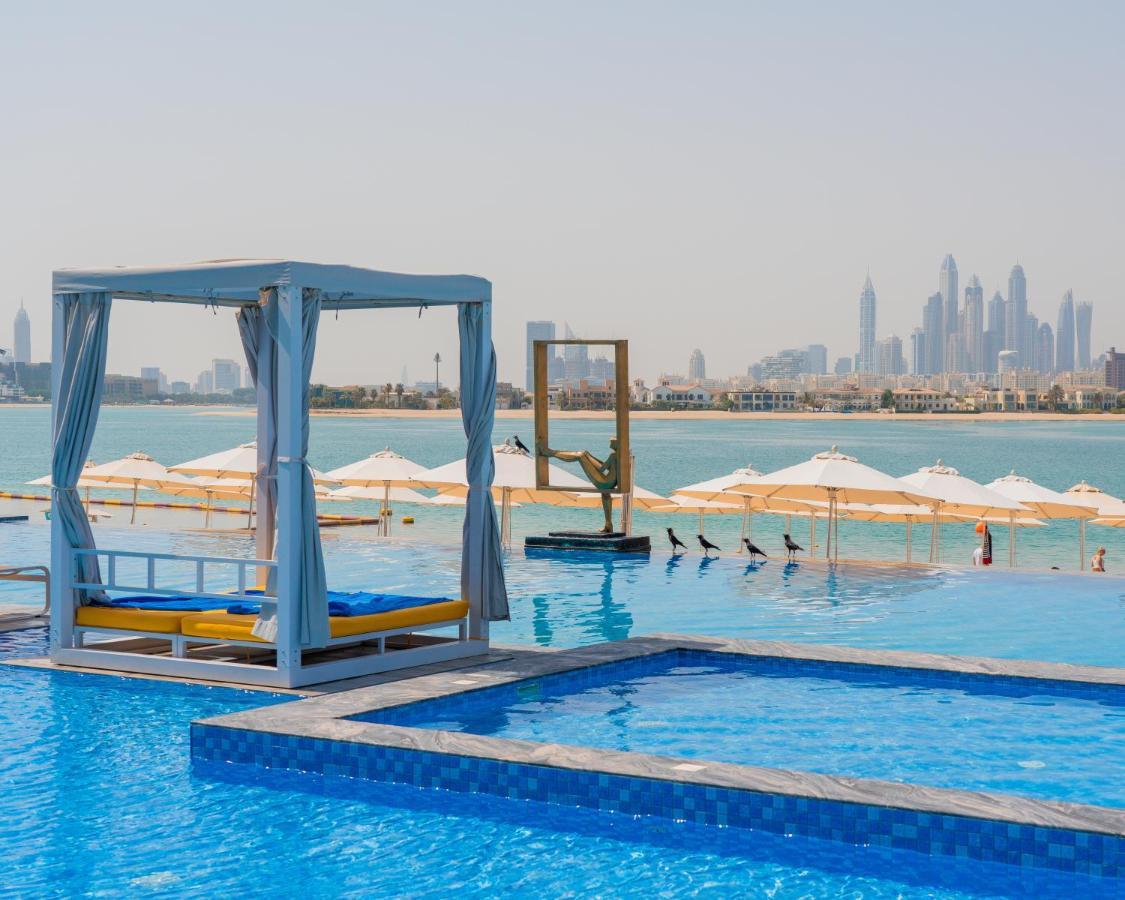 C Central Hotel And Resort The Palm Dubaï Extérieur photo The pool at Jumeirah Jumeirah
